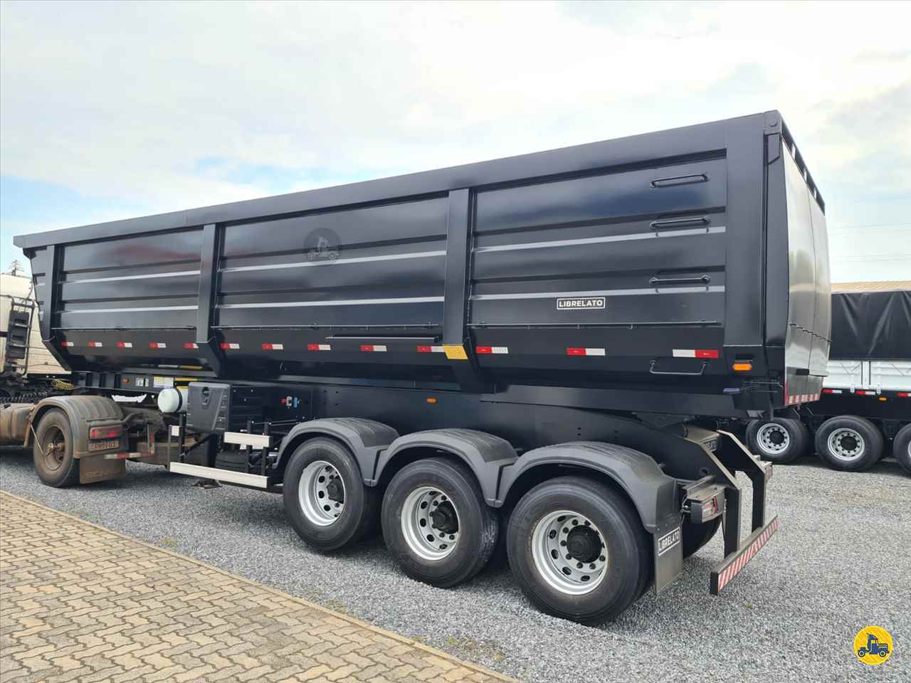 CARRETA SEMI-REBOQUE BASCULANTE Rodozan Implementos Rodoviários - Librelato ITAPETININGA SÃO PAULO SP